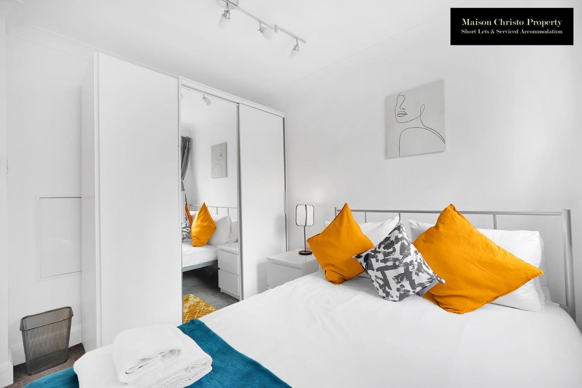 Caraway Heights 2bedroom Sleeps 6 In Canary Wharf, Free Parking, Near Excel, O2 & Airport By Maison Christo Short Lets & Serviced * Londra